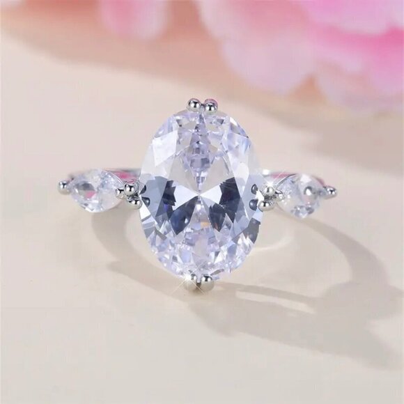 NWT Statement Ring 14K White Gold Plated Oval Cut Solitaire Cubic Zirconia Sz. 8 - Picture 3 of 11